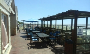 IMG-20170219-WA0012 deck resto